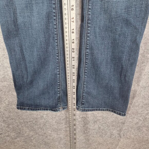 Lucky Brand Bootcut Jeans Women’s Size 6 Blue Mid Rise Classic Denim Casual - Picture 6 of 10